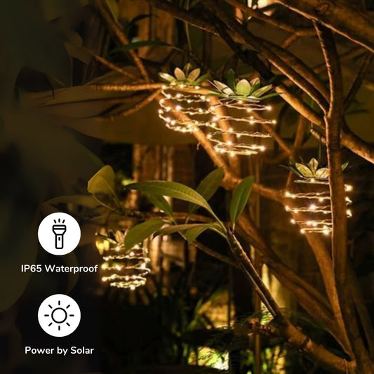 Hanging Pineapple Solar Garden Lights